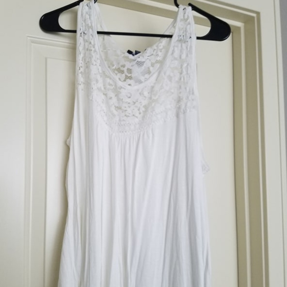 White lace tank top sleeveless top flowy